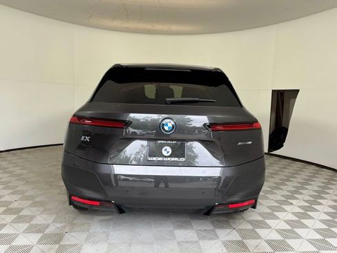 Used 2024 BMW iX xDrive50 AWD/4WD image 6