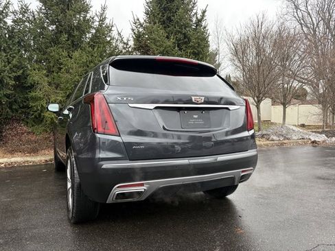 Used 2023 Cadillac XT5 Premium Luxury image 3