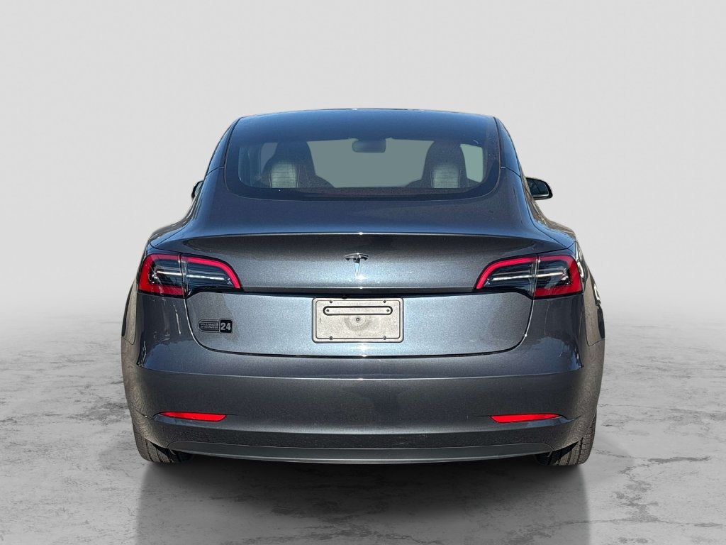 Used 2023 Tesla Model 3 Standard Range RWD image 4