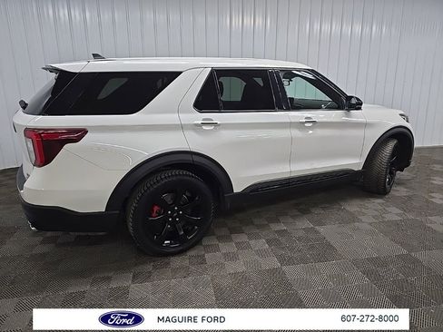 Used 2022 Ford Explorer ST w/ ST Street Pack image 3