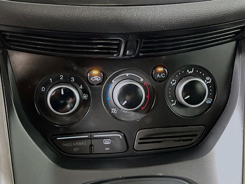 Used 2014 Ford Escape SE image 25