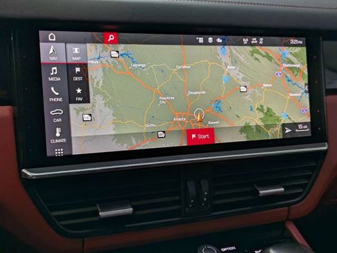 Used 2021 Porsche Cayenne S image 16