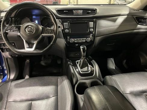 Used 2018 Nissan Rogue SL image 15
