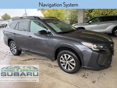 Certified 2025 Subaru Outback Premium image 2