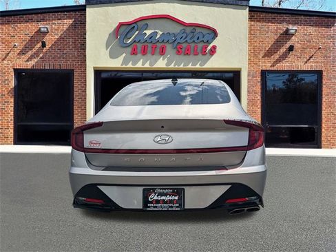 Used 2022 Hyundai Sonata SEL image 6