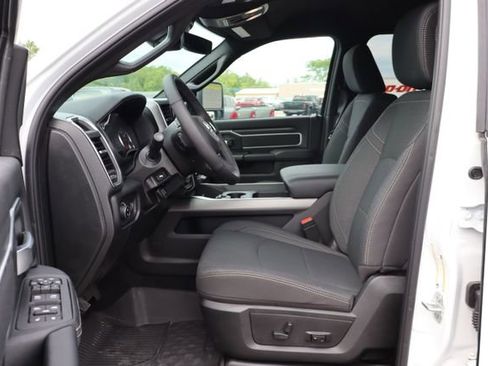 Used 2026 RAM 3500 Big Horn AWD/4WD image 12