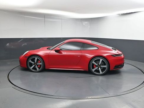 Used 2022 Porsche 911 Carrera S image 3