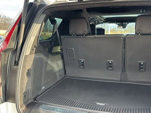 Used 2022 Cadillac Escalade ESV Sport Platinum w/ Heavy-Duty Trailer Package image 38