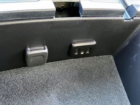 Used 2018 Chevrolet Silverado 1500 LT w/ All Star Edition image 16