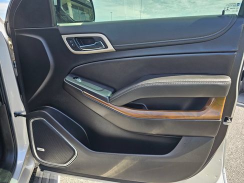 Used 2019 GMC Yukon Denali AWD/4WD image 32