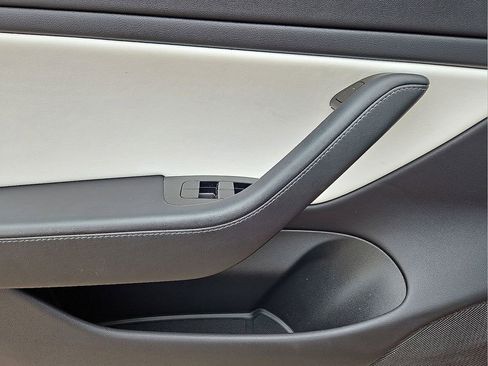 Used 2018 Tesla Model 3 Long Range image 20