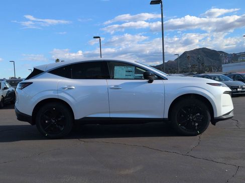 New 2026 Nissan Murano SV image 5