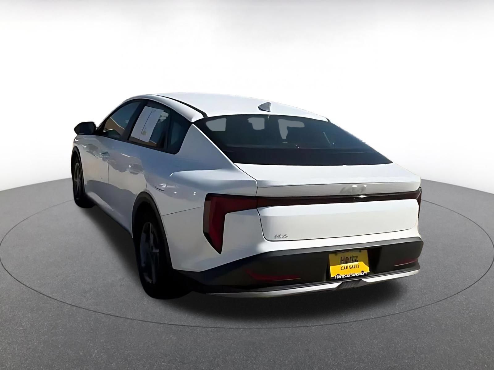 Used 2025 Kia K4 FWD image 12