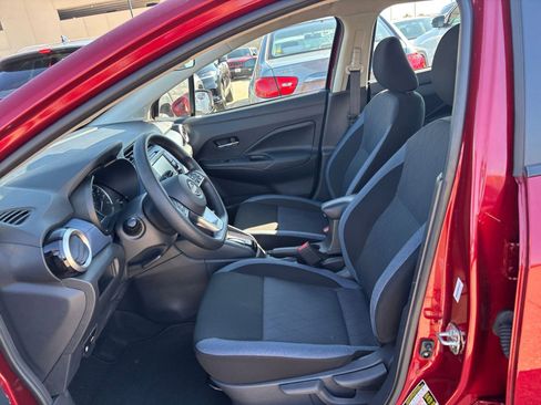 Used 2025 Nissan Versa SV image 24