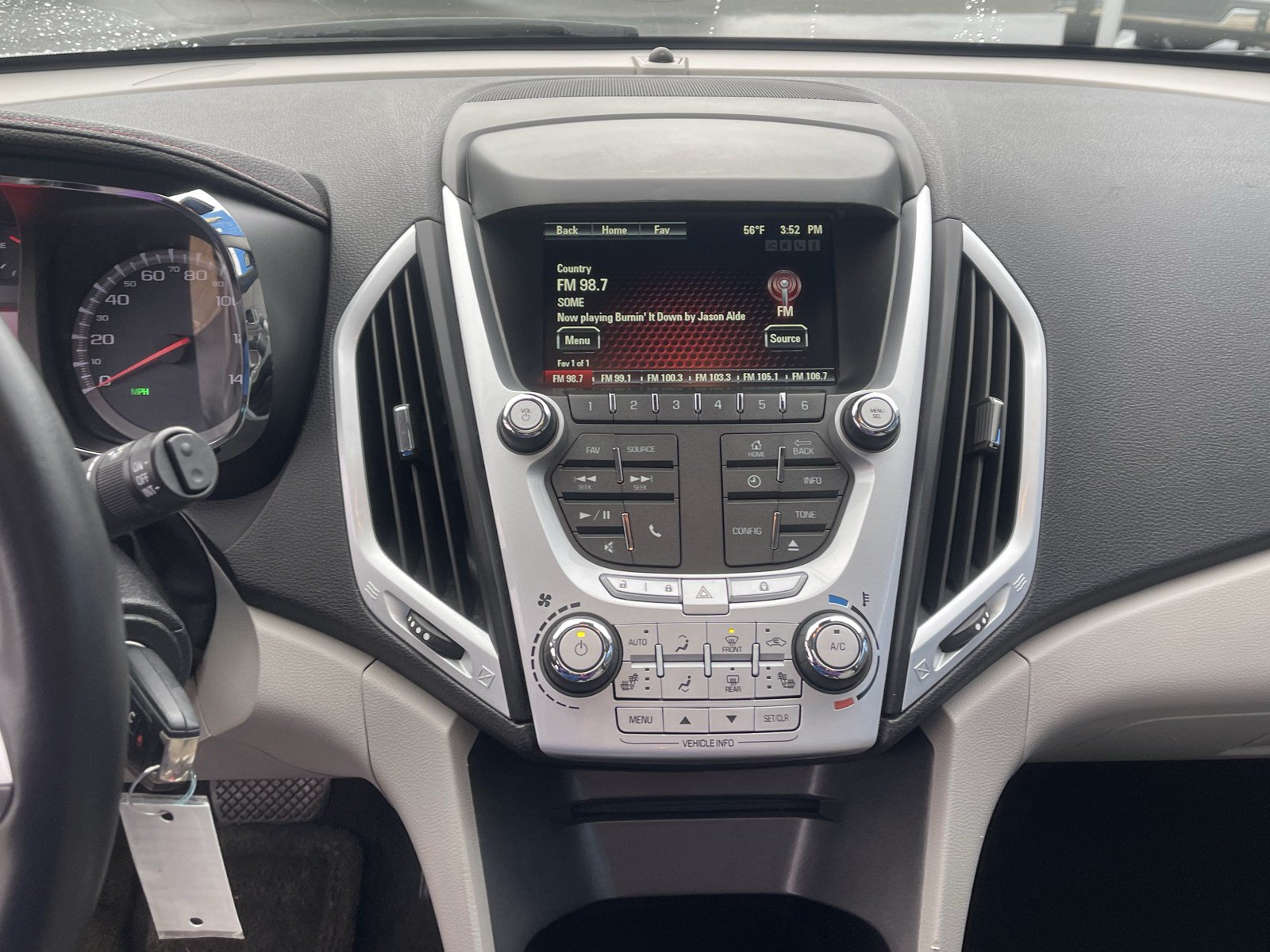 Used 2012 GMC Terrain SLT FWD image 22