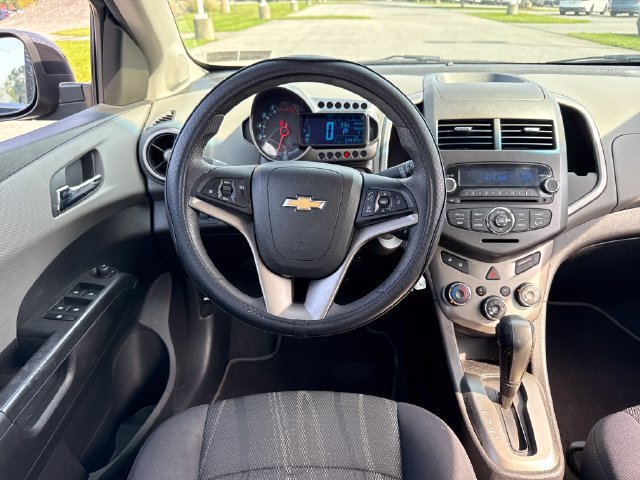 Used 2013 Chevrolet Sonic LT FWD image 17
