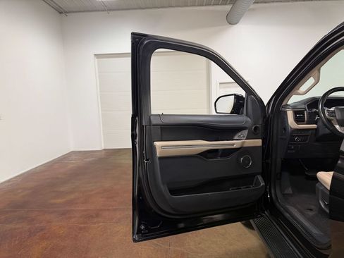 Used 2024 Ford Expedition Max Limited AWD/4WD image 56