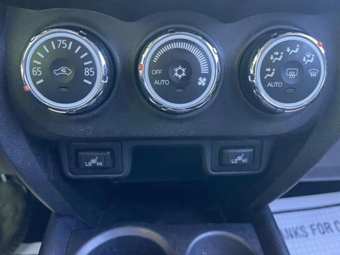 Used 2017 Mitsubishi Outlander Sport SEL AWD/4WD image 21