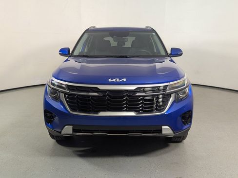 Used 2024 Kia Seltos S AWD/4WD image 2
