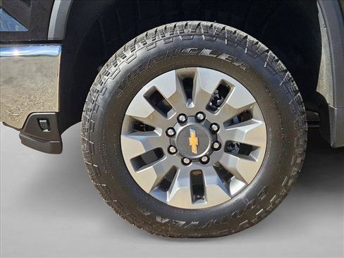New 2026 Chevrolet Silverado 2500 LT w/ Texas Edition AWD/4WD image 10