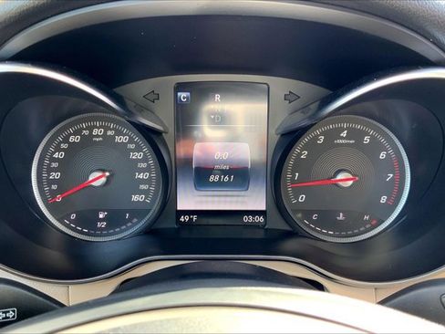 Used 2019 Mercedes-Benz GLC 300 4MATIC image 20