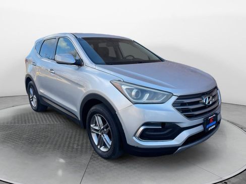 Used 2018 Hyundai Santa Fe Sport image 7
