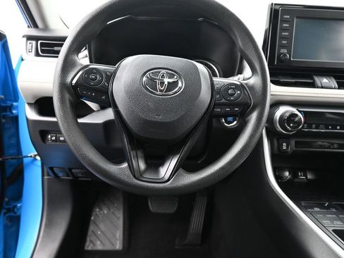 Used 2019 Toyota RAV4 XLE w/ Carpet Mat Package AWD/4WD image 14