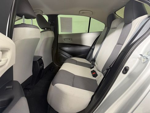 Used 2025 Toyota Corolla LE FWD image 20