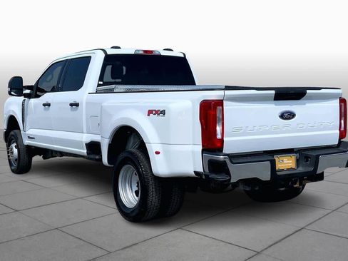 Certified 2023 Ford F350 XLT AWD/4WD image 12