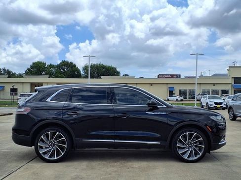 Certified 2022 Lincoln Nautilus Reserve w/ Equipment Group 202A AWD/4WD image 21