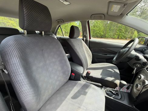 Used 2008 Toyota Yaris S FWD image 15