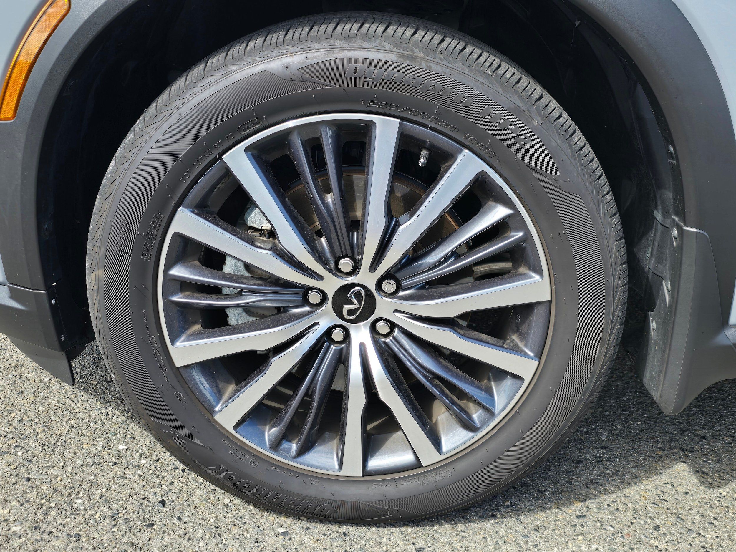 Used 2025 INFINITI QX60 Sensory w/ Vision Package AWD/4WD image 9