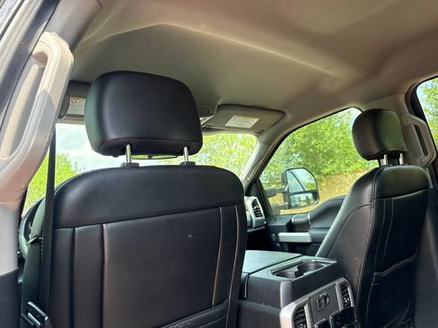 Used 2021 Ford F350 Lariat AWD/4WD image 21