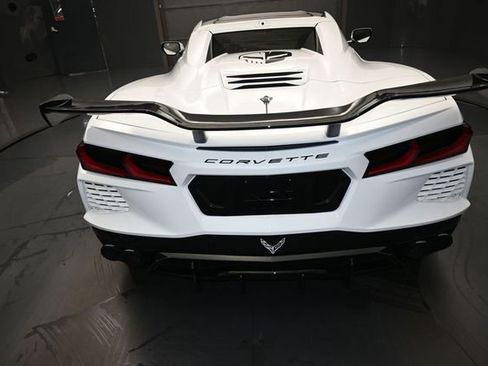 Used 2023 Chevrolet Corvette Stingray Convertible w/ Chrome Exterior Badge Package RWD image 28