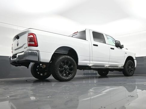 Used 2024 RAM 2500 Tradesman w/ Chrome Appearance Group AWD/4WD image 29