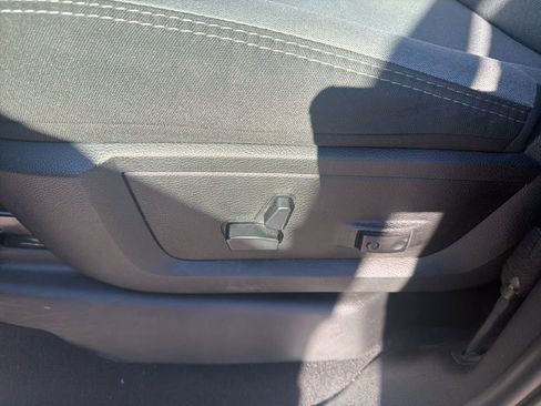 Used 2024 RAM 2500 Big Horn image 13