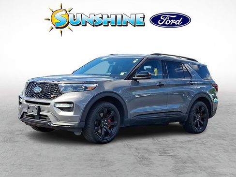 Certified 2023 Ford Explorer ST w/ Equipment Group 401A AWD/4WD image 3