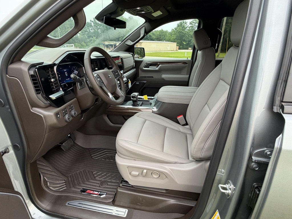 New 2026 Chevrolet Silverado 1500 RST AWD/4WD image 14