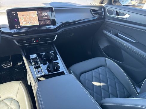 New 2026 Volkswagen Atlas Cross Sport SEL Premium R-Line image 14