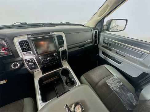 Used 2016 RAM 1500 Lone Star image 11