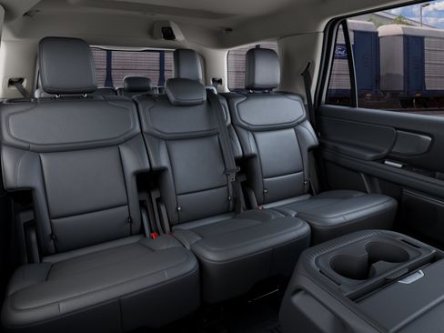 New 2027 Ford Expedition Active RWD image 11