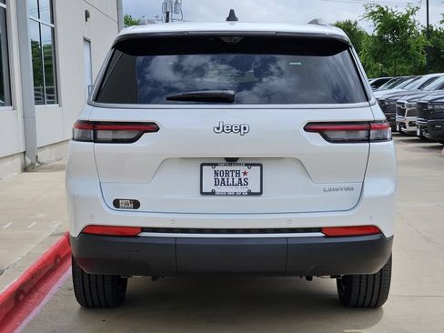 New 2026 Jeep Grand Cherokee L Limited RWD image 4