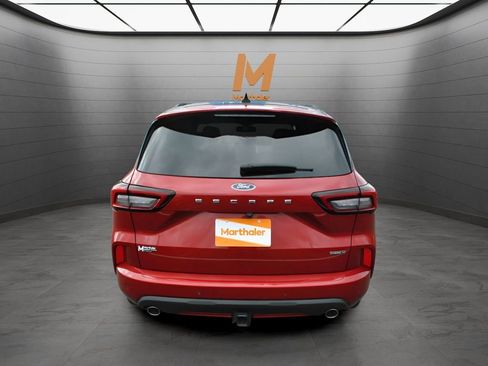 Used 2023 Ford Escape ST-Line Elite w/ Premium Technology Package AWD/4WD image 3