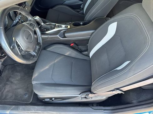 Used 2017 Chevrolet Camaro SS RWD image 20