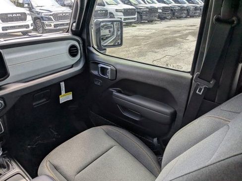 New 2026 Jeep Wrangler Unlimited Sport AWD/4WD image 17
