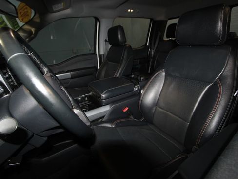 Used 2021 Ford F150 Lariat image 4