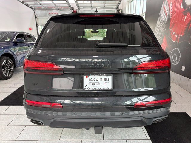Used 2025 Audi Q7 3.0T Premium Plus AWD/4WD image 3