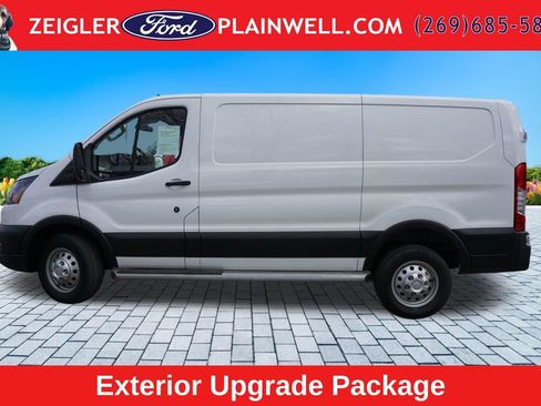 Used 2025 Ford Transit 250 Low Roof w/ Exterior Upgrade Package RWD image 2