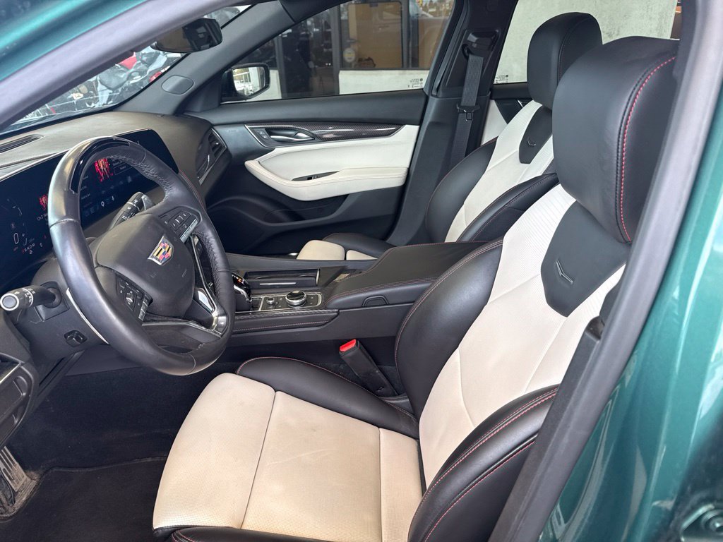 Used 2025 Cadillac CT5 Sport w/ Sun And Sound Package AWD/4WD image 12