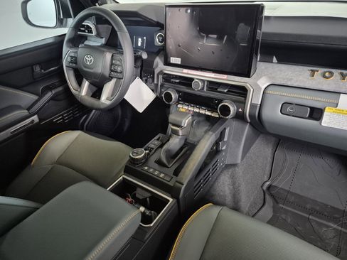 New 2026 Toyota 4Runner 4WD image 49